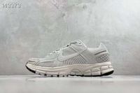 Nike Air Zoom Vomero 5 Vast Grey 男女鞋