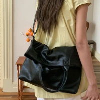 Beg Berkapasiti Besar, Untuk Wanita, Fesyen, Beg Tote Mudah, Beg Bahu dan Selempang, Beg Telinga Lip