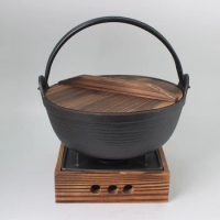 Thickened hot pot with wooden lid, cast iron portable thread pot, cast iron charcoal stove, soup pot, pig iron hanging pot, alco