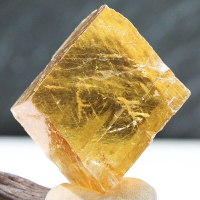 如鴻天然水晶礦物石頭擺件黃色方解石四方塊原碎料裝飾桌面設標本