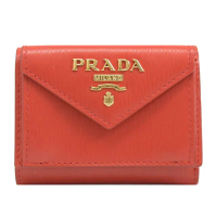 【PRADA 普拉達】經典浮雕LOGO水波紋三折Mini短夾(紅)