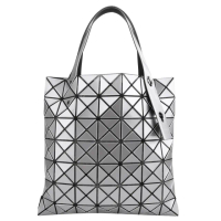 【ISSEY MIYAKE 三宅一生】BAOBAO 幾何小菱格7x7手提包(銀/亮面)