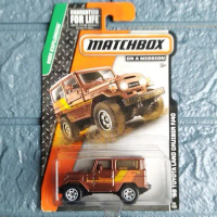MATCHBOX Toyota Land Cruiser FJ40 old card