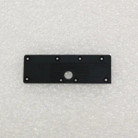 New plastic bottom plate cover repair parts for Sony ILCE-7M4 A7M4 A7IV mirrorless