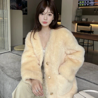 V-neck Toka composite fur sheep sheared cashmere lamb fur grass coat for women's medium length Pasha wool coat