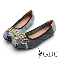 【GDC】時尚色彩編織拼接金屬釦歐美風撞色真皮平底舒適包鞋-淺藍色(114872-31)