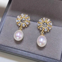 Light luxury natural freshwater aurora pearl women's earrings 18K gold stud earrings