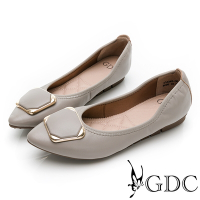 GDC-金釦素色時尚方頭平底包鞋-淺灰色
