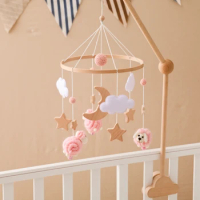 Baby Wooden Star Moon Bed Bell Rattles Toy Newborn Soft Felt Cloud Sheep Crib Mobiles Hanging Bed Bell Toy Infant Boy Girls Toys