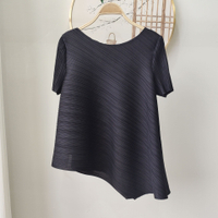 Miyake เสื้อยืดแขนสั้นแฟชั่นลำลองแบบไม่สม่ำเสมอ3630สวย Beveled