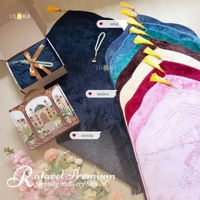 Hampers Sajadah Travel Kubah Rafavel Embossed Premium + Tasbih Mutiara 33 | Sajadah Anti Slip & Kunc