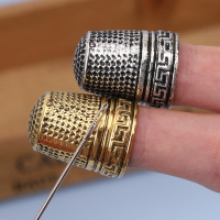 復古頂戒頂針古銅手工縫紉針線工具防滑刺繡抵戒壓針器針箍指套
