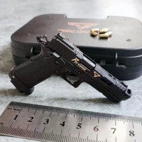 1:3 Shell Ejection G34 TTI PIT VIPER Alloy Empire G17 Assembly Toy Gun Model Keychain Weapon Mini Pistol Christmas Gift