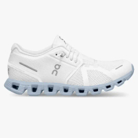 Sepatu Lari On 5 White/Chambray