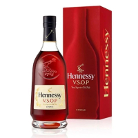 Hennessy VSOP Cognac 700ml  Gift Box 軒尼詩干邑(禮盒裝)(2022新裝)軒尼詩 VSOP 干邑2022新裝 700ml [3245999484319_2022]
