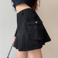 Black Pleated Skirt Women's Big Pocket Gothic Y2k Skirt High Waist A-line Denim Skirt 2024 Korean Fashion Basic Indie Clothing