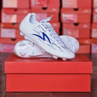 Sepatu Bola Spesc Lightspeed Reborn Putih Biru Anak Dan Dewasa Dengan Desain Elegan Dan Nyaman