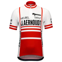 Retro Classical Man Red New Short Sleeves Cycling Jersey OSCROLLING