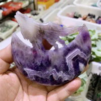 Natural Dream Amethyst Wolf On The Moon Carving Quartz Healing Crystal Stone Present For Home Decoration 1PCS