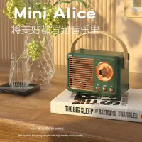 Retro music box bluetooth speaker mini hand-held audio exquisite home decor cafe atmosphere wine cabinet ornament as gift unisex