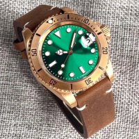 Vintage Waterproof Bronze Diver's Mechanical Watch Men's Green Watch NH35 Leather Strap