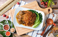 【星馬快餐】咖哩牛肉撈麵_限南港車站自取