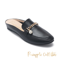 (季末換季出清)Pineapple Outfitter-RHEA 珍珠金屬鍊真皮穆勒拖鞋-黑色