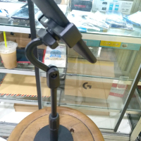 Tripod / Stand HP