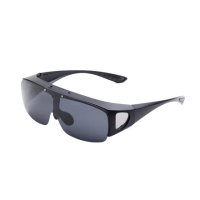 【MEGASOL】UV400偏光側開窗外挂太陽眼鏡(可掀式加大款-MS8118-情人節2套組)