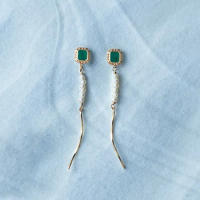 Emerald Green Pearl Tassel Drop Earrings for Women Uxury Elegant 10K Gold Long Ladies Party Wedding Stone Dangle Earrings