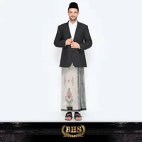 Sarung BHS Masterpiece Gold Motif M81 SGE Putih Merah