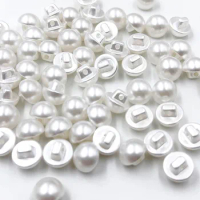 50/100PCS White Plastic Buttons Round Garment Dolls Sewing Accessories DIY Scrapbookings 10MM PT379