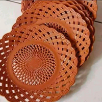 Plates Piring Rotan Anyam Plastik Piring Rotan Anyam Tebal Piring Hajatan Coklat per 1 lusin