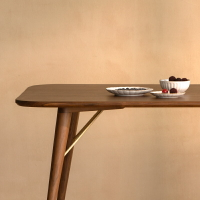 P餐桌 致家家居 |北歐長方形實木餐桌家用戶型黑鬍桃木飯