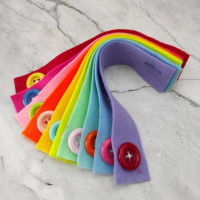 avita.id Kain Flanel Kancing Rantai isi 10 Warna Random / Mainan Edukasi Mengancing Flanel Anak Mont