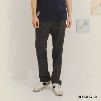 【Hang Ten】男裝-經典款-REGULAR FIT標準斜紋免燙打摺褲(深灰)