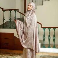 Lozy Hijab - Bianca Prayer Embroidery Set Lozy x Bianca Kartika (Mukena Bordir Bahan Silk Set Patter