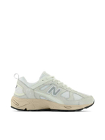 รองเท้าผ้าใบผู้ชาย 878 สีNimbus Cloud (023)