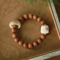 Natural Sandalwood Prayer Beads Bracelet New Chinese Beaded Bodhi Seed