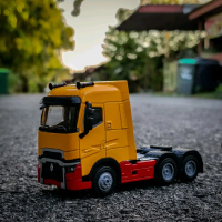 AK003 RenuIt 10tyre 1:50 alloy light and sound