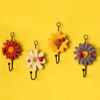 1pc Metal Hanging Hook Vintage Daisy Flower Walls Coat Rack Key Holder Bag Hooks Decor Door Hanger Home Organizer Hooks