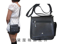 限時 滿3千賺10%點數↘ | ~雪黛屋~ITALI DUCK斜側包小容量專櫃義大利進口牛皮女包100%進口牛皮革+棉質內裡布主袋內二隔層15-473