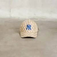 Topi MLB NY MONOGRAM WHITE NAVY BEIGE 2 CAP 100% ORIGINAL