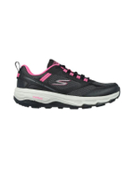 SKECHERS GO RUN Trail Altitude รองเท้าวิ่งผู้หญิง