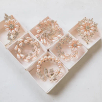 Bros Hijab Mutiara | Bros Dada Elegant dan Mewah | Bros Bahu | Bros Premium Clips Cantik Muslim Peni