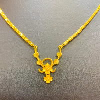 Pure 916 (22K) Gold Elegant Choker Necklace with Flower Pendant & Heart Accents (12.41g/1.2 Lth)