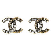 CHANEL 復古裝飾水鑽LOGO貼耳針式耳環(復古金)