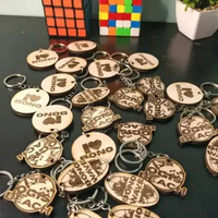 Gantungan Kunci Custom | Keychain Karakter Kayu Laser | Souvenir Murah | Bisa Nama & Foto