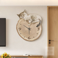 北歐簡約風掛鐘 貓咪帶鐘表掛墻客廳裝飾畫北歐原木風餐廳創意時鐘掛鐘餐桌邊掛畫