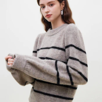 FSLE French Retro Style Cozy Sense Round Neck Sweater for Women Winter 2023 Chic Herbalife Alpaca Wool Pullover Sweater Female